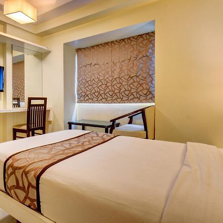 Hotel Deepali Executive Аурангабад Екстер'єр фото