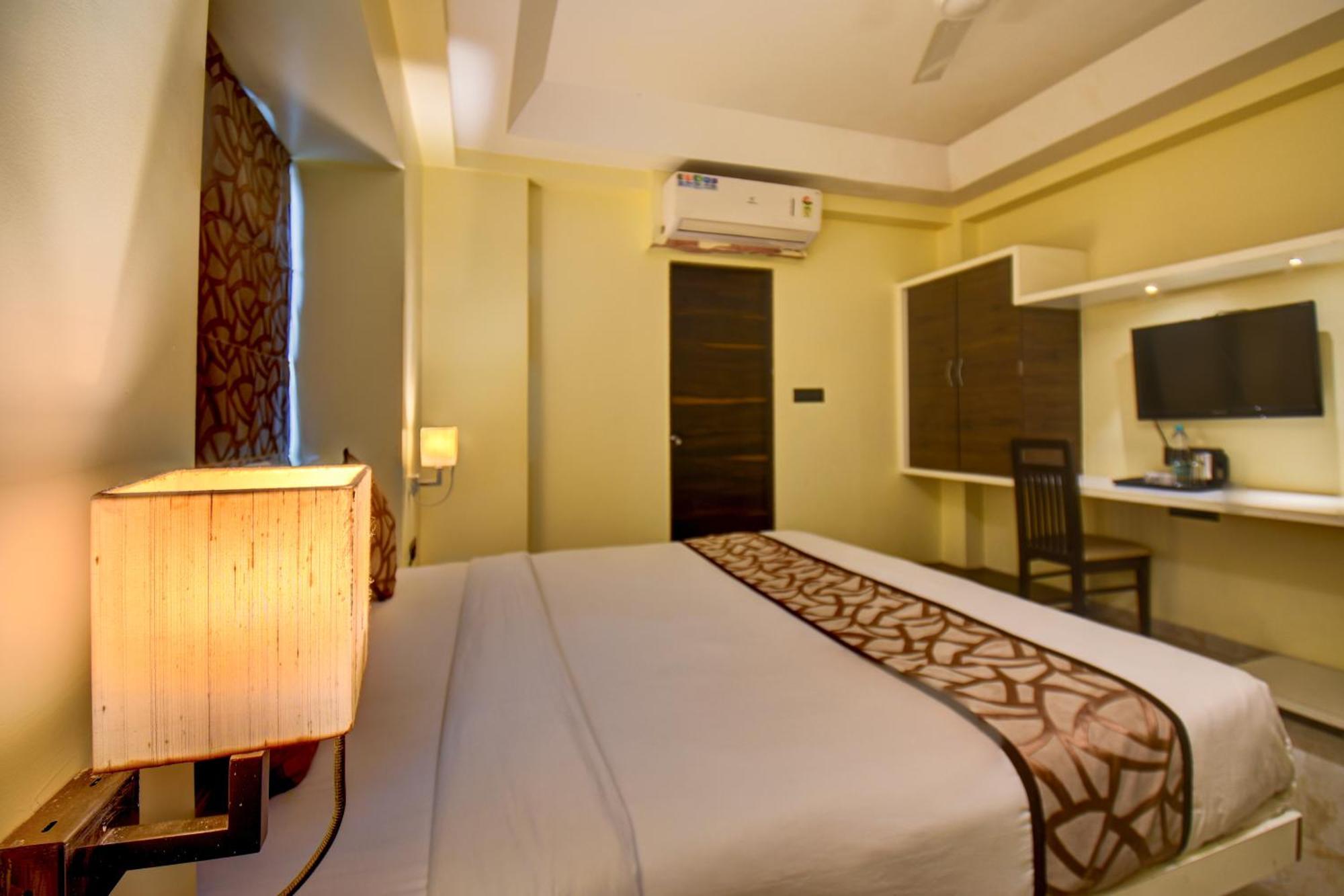 Hotel Deepali Executive Аурангабад Екстер'єр фото