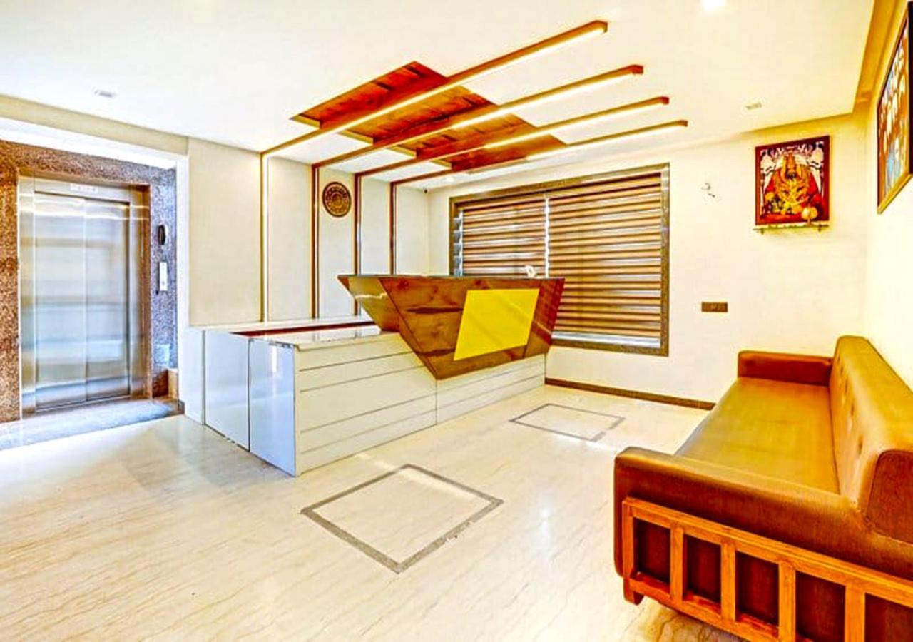 Hotel Deepali Executive Аурангабад Екстер'єр фото