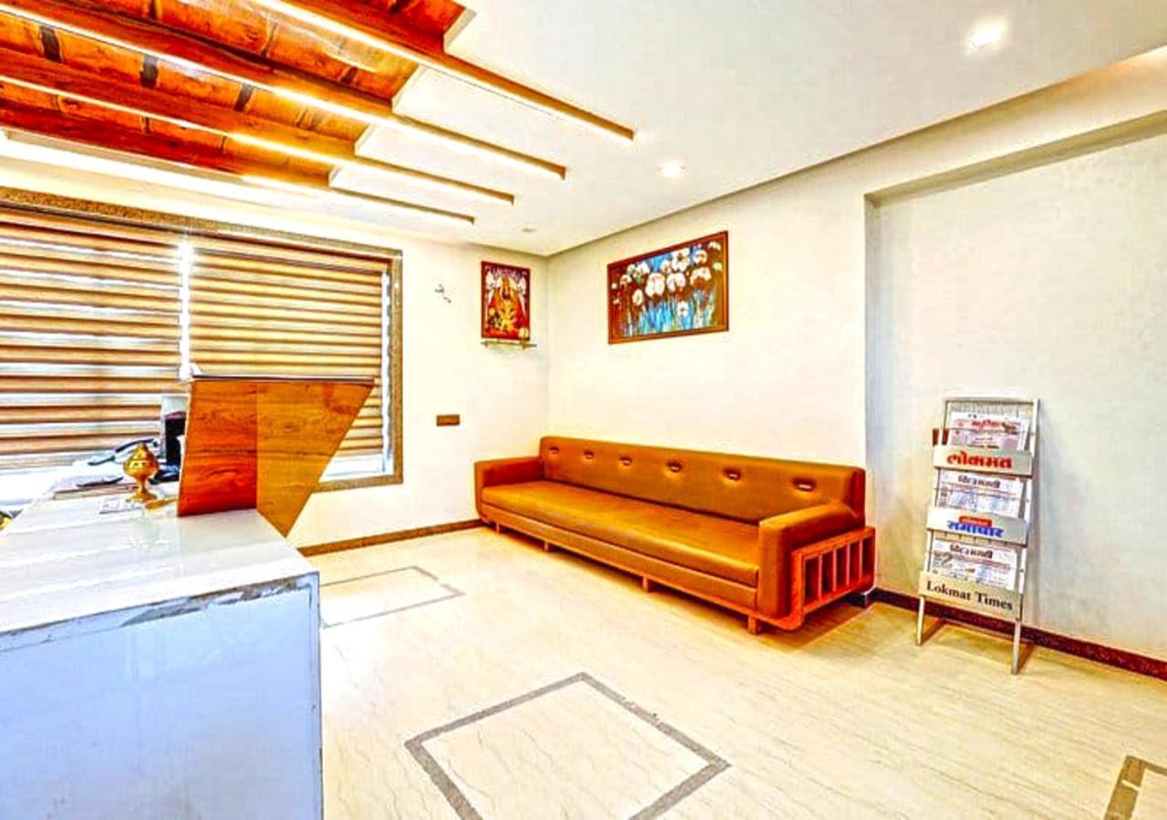 Hotel Deepali Executive Аурангабад Екстер'єр фото